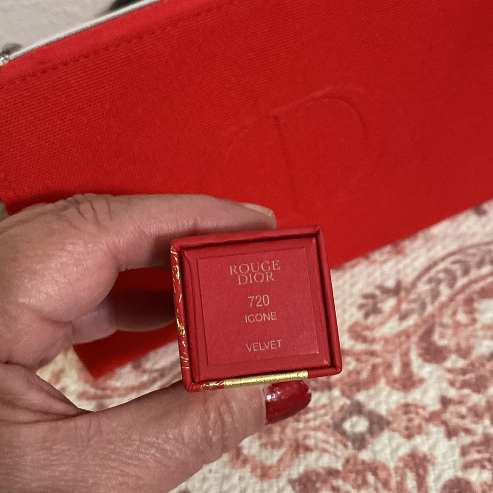 Christian Dior Beauty Red Cosmetic Pouch with Lipstick Set - Picture 5 of 9